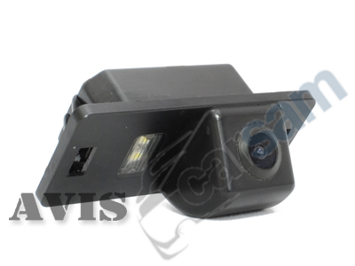Штатная камера заднего вида Volkswagen Golf V/VI, Passat B7, Polo V, Jetta (#001), AVIS